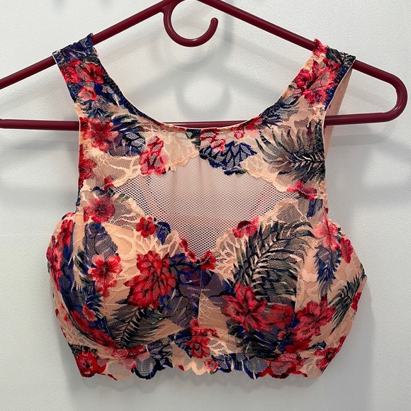 PINK Victoria's Secret Other - Victoria’s Secret PINK high neck bralette